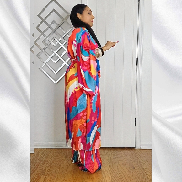 Colorful Abstract Kimono Robe - Picture 3 of 5